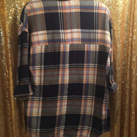 Old Navy Plaid Button Down - Picture 4 of 5